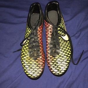 Soccer cleats